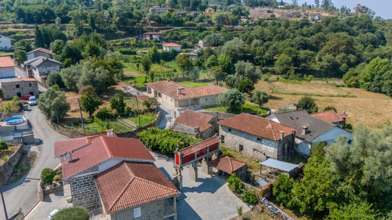 Moradia T3 para Venda em Souto Foto 9