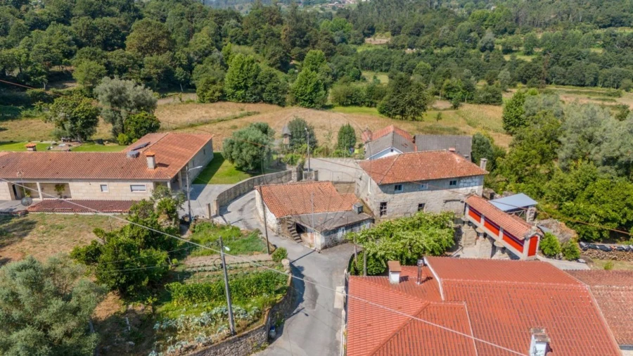 Moradia T3 para Venda em Souto Foto 11