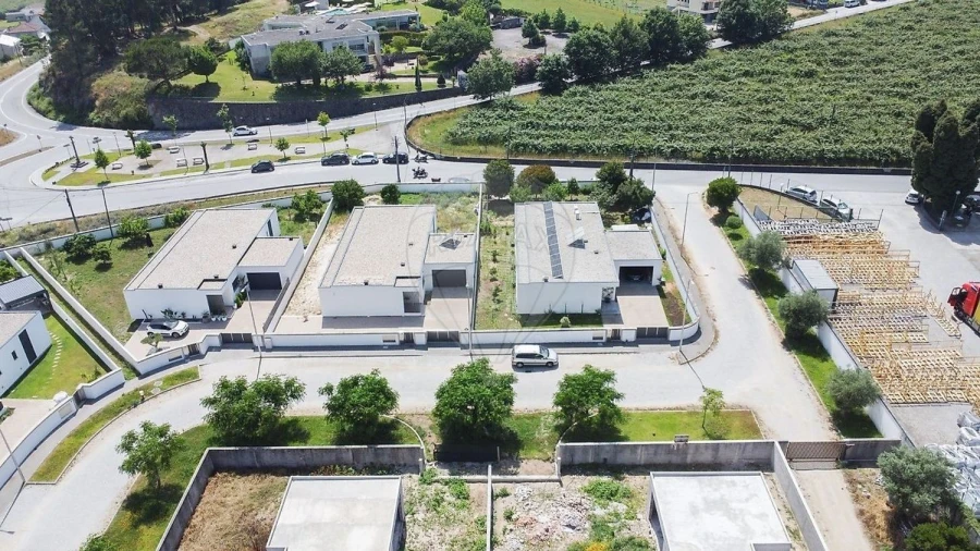 Moradia T3 para Venda em Amares e Figueiredo Foto 29