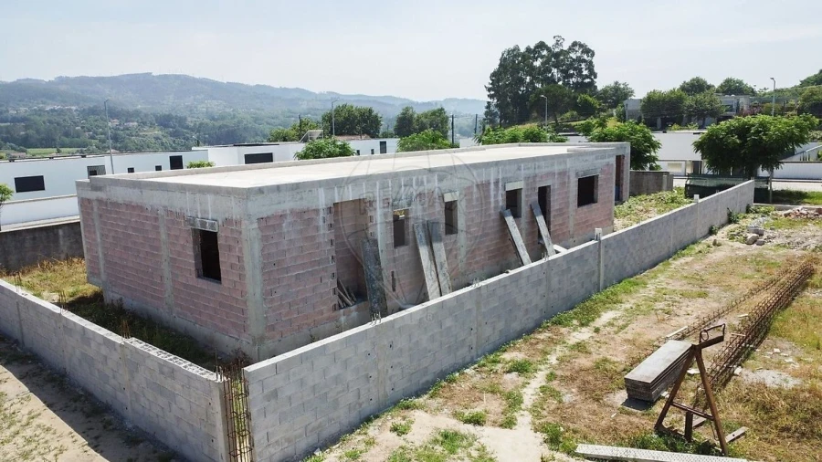 Moradia T3 para Venda em Amares e Figueiredo Foto 5