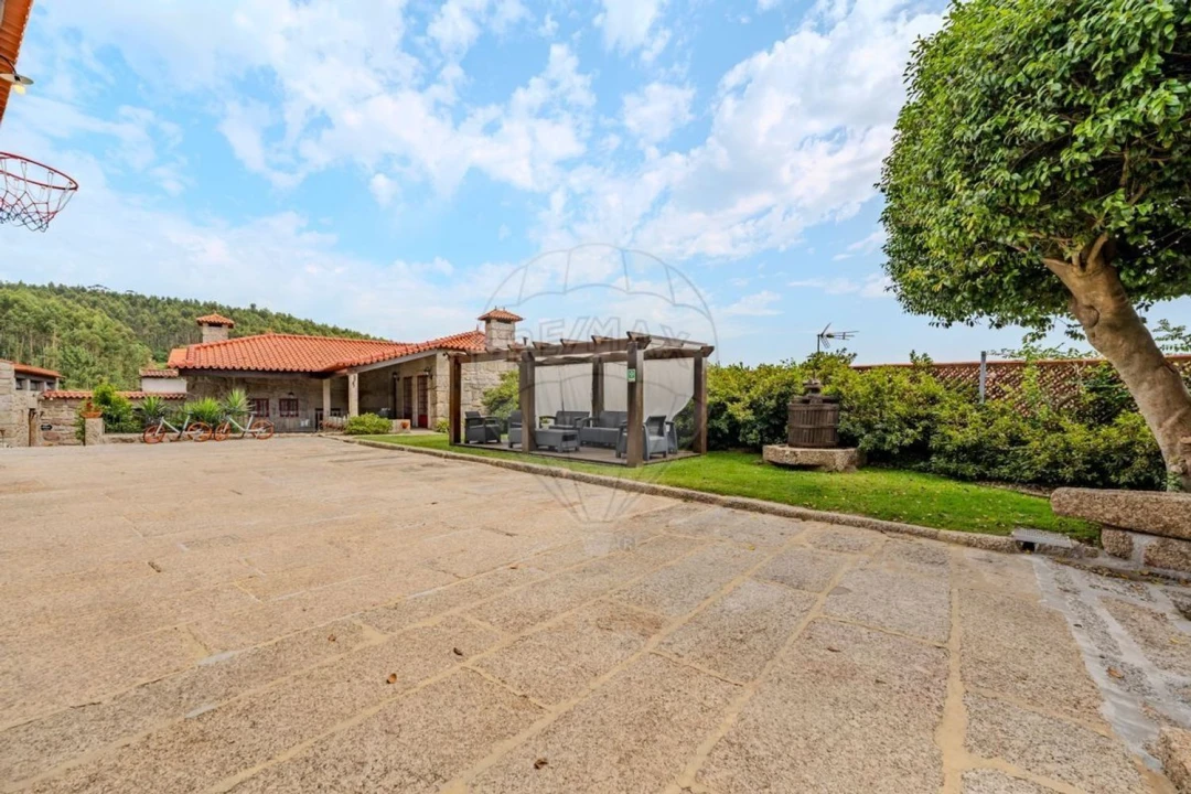 Moradia T9 para Venda em Barcelos, V.Boa, V.Frescainha Foto 39