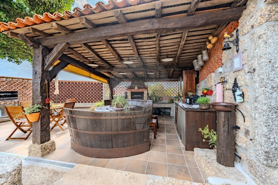 Moradia T9 para Venda em Barcelos, V.Boa, V.Frescainha Foto 40