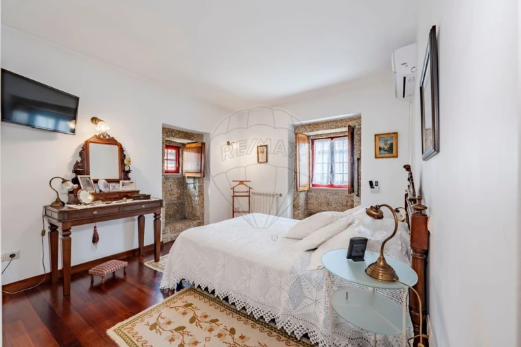 Moradia T9 para Venda em Barcelos, V.Boa, V.Frescainha Foto 9