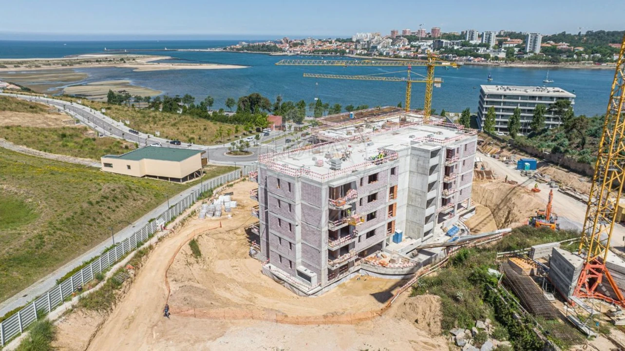 Moradia T4 para Venda em Canidelo Foto 18