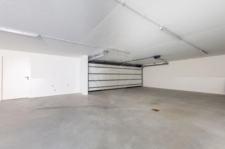 Moradia T4 para Venda em Canidelo Foto 37