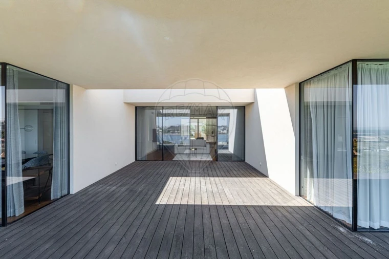 Moradia T4 para Venda em Canidelo Foto 44