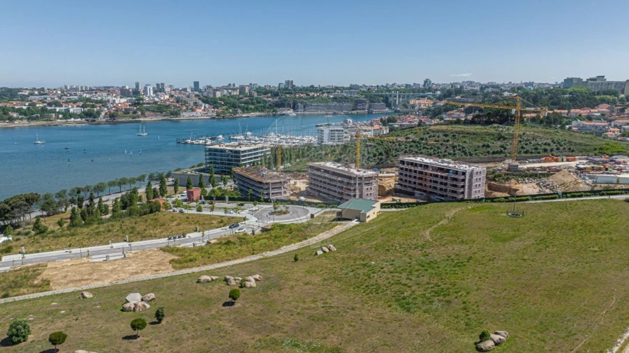 Moradia T4 para Venda em Canidelo Foto 8