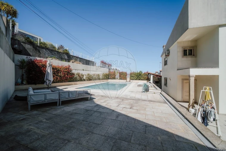 Moradia T3 para Venda em Aldão Foto 11