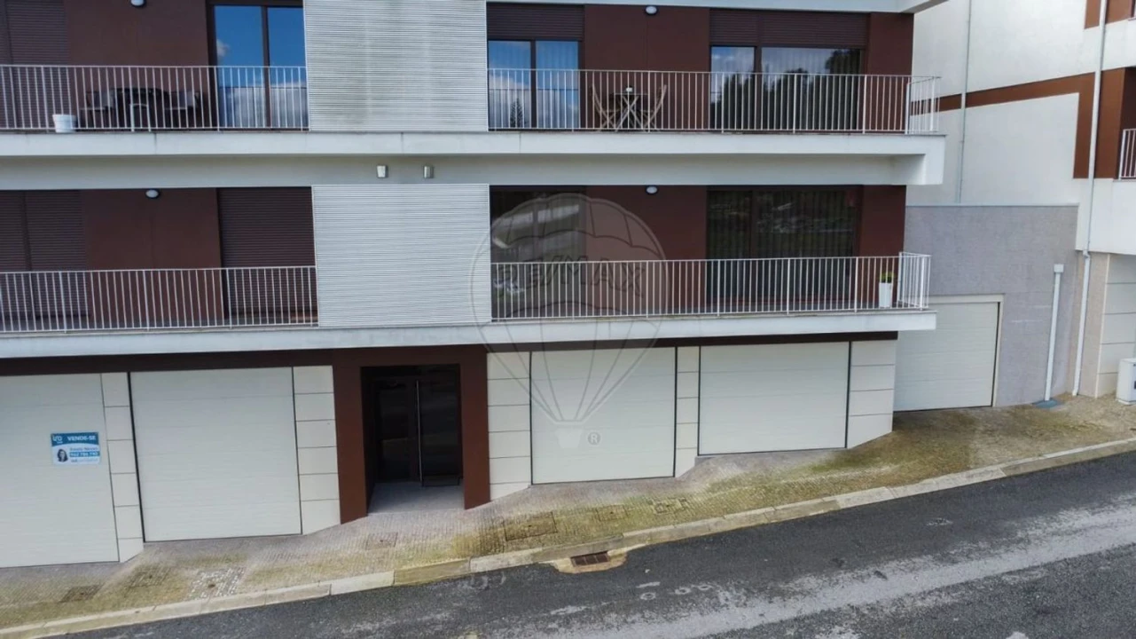 Apartamento T3 para Venda em Povoa de Lanhoso (N. Senhora do Amparo) Foto 37