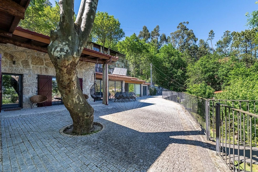 Moradia T3 para Venda em Valdosende Foto 37