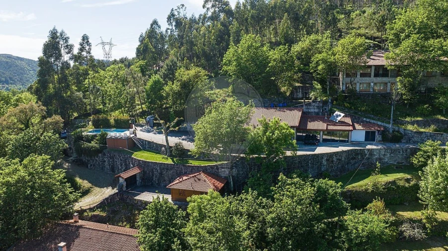 Moradia T3 para Venda em Valdosende Foto 25