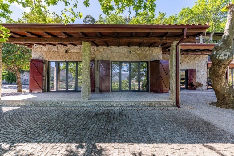 Moradia T3 para Venda em Valdosende Foto 40