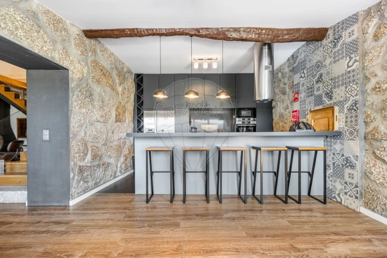 Moradia T3 para Venda em Valdosende Foto 5