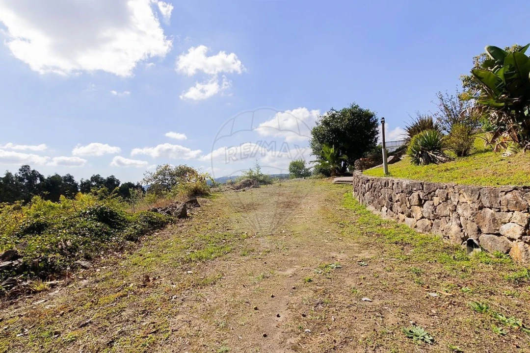 Moradia T5 para Venda em Eiriz Foto 18