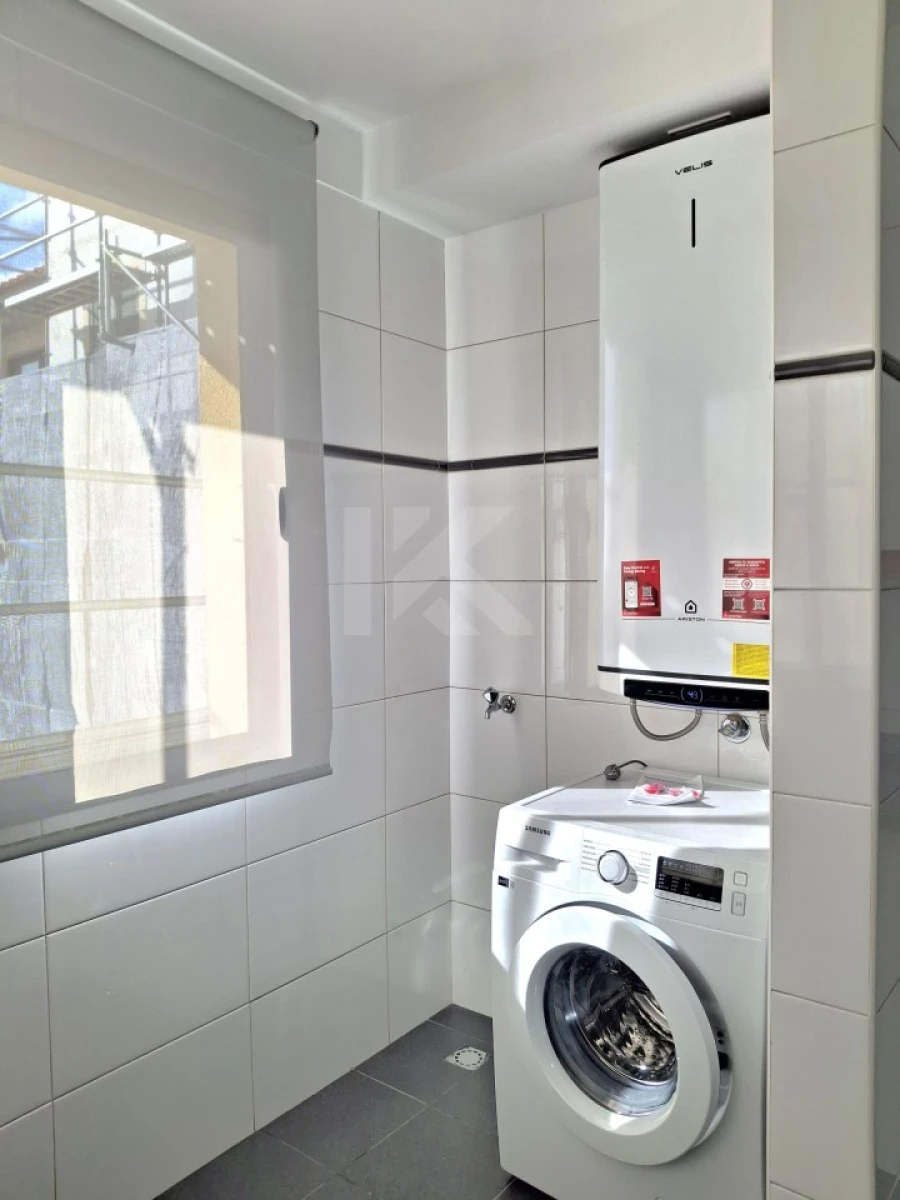 Apartamento T3 para Arrendamento em Camara de Lobos Foto 4