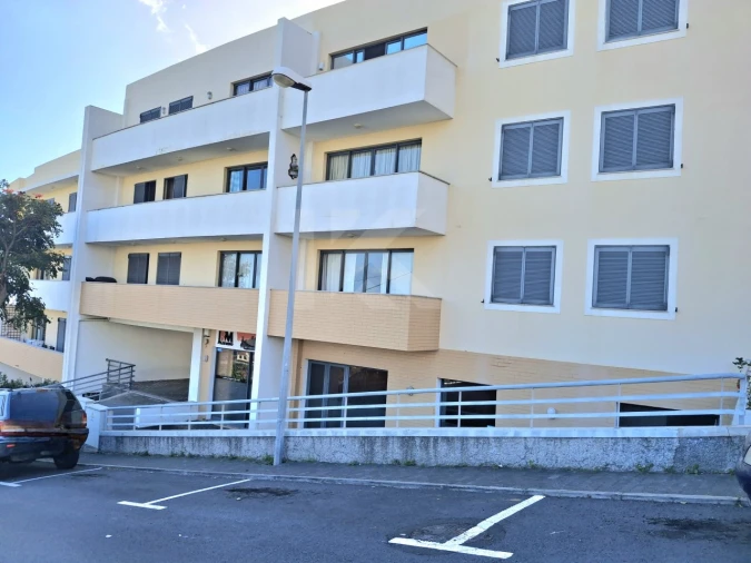 Apartamento T3 para Arrendamento em Camara de Lobos Foto 30