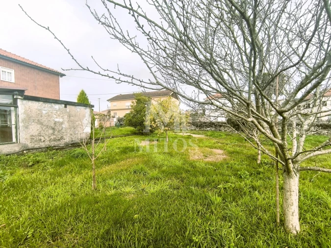 Moradia T4 para Venda em Vila de Punhe Foto 5