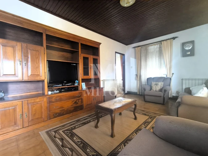 Moradia T4 para Venda em Vila de Punhe Foto 10