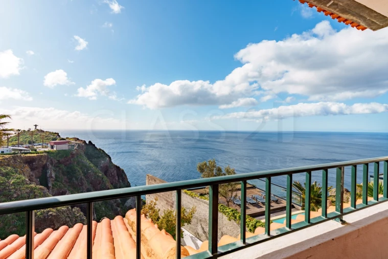 Moradia T3 para Venda em Caniço Foto 8