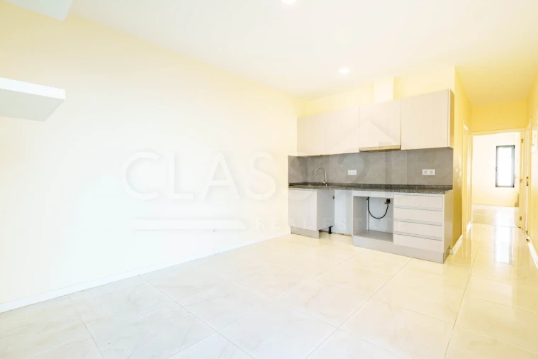 Moradia T3 para Venda em Caniço Foto 20