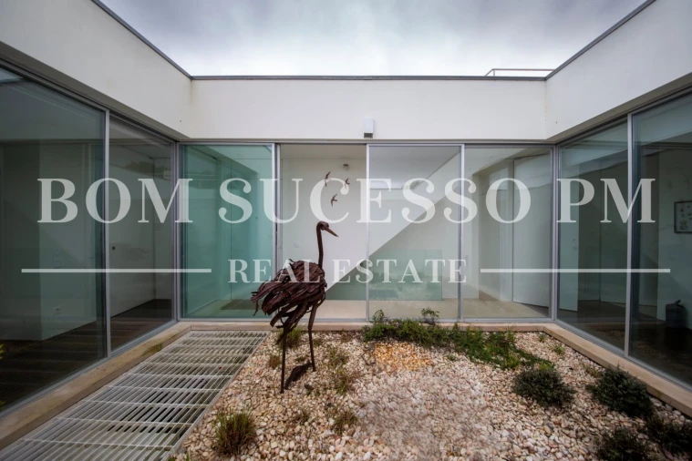 Moradia T2 para Venda em Vau Foto 26