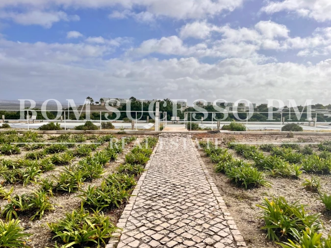 Moradia T2 para Venda em Vau Foto 47