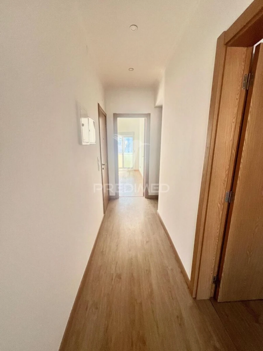Apartamento T2 para Venda em Baixa da Banheira e Vale da Amoreira Foto 15