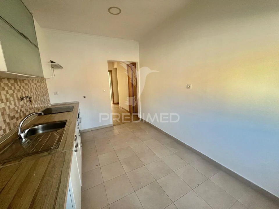 Apartamento T2 para Venda em Baixa da Banheira e Vale da Amoreira Foto 4