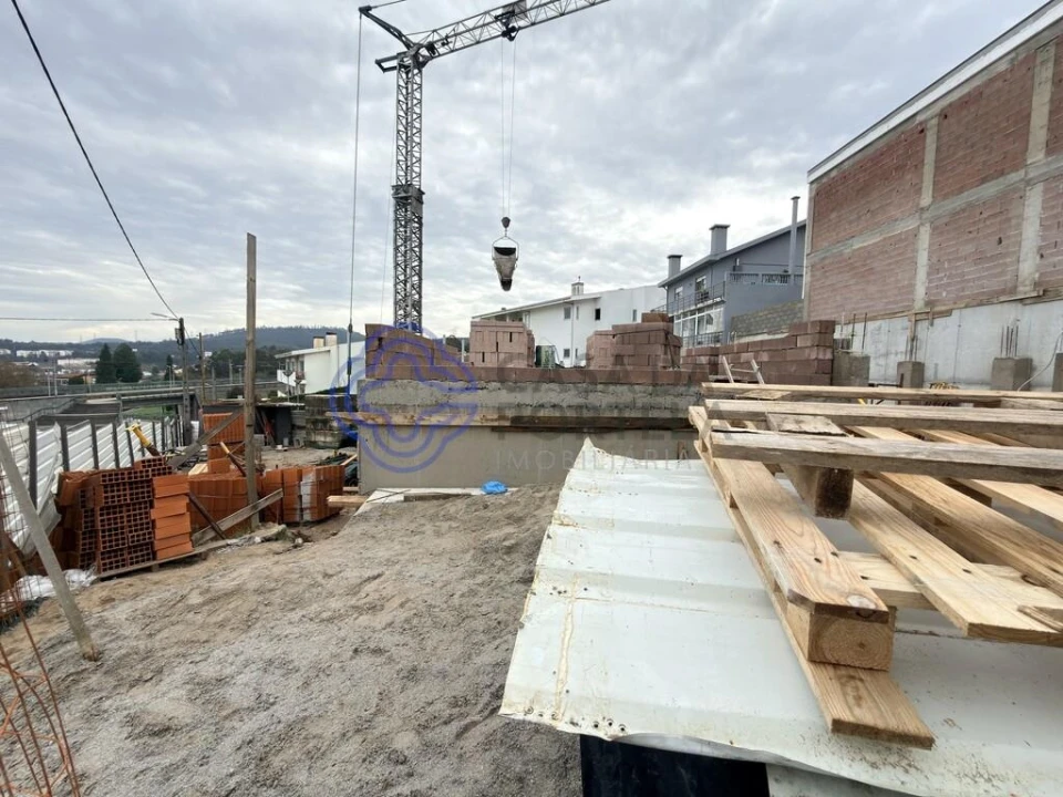 Moradia T3 para Venda em Alfena Foto 6