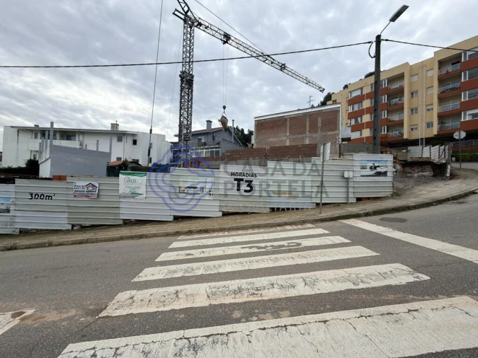 Moradia T3 para Venda em Alfena Foto 7