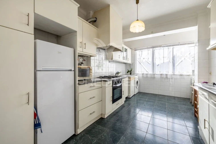 Apartamento T3 para Venda em Aljubarrota Foto 8