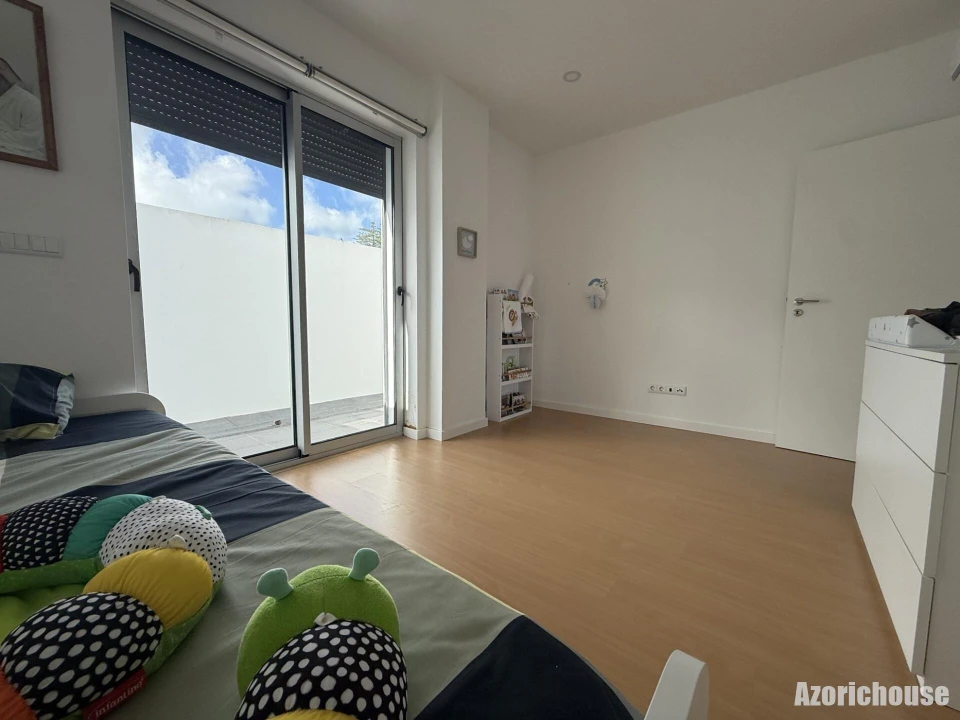 Moradia T3 para Venda em Fajã de Baixo Foto 12