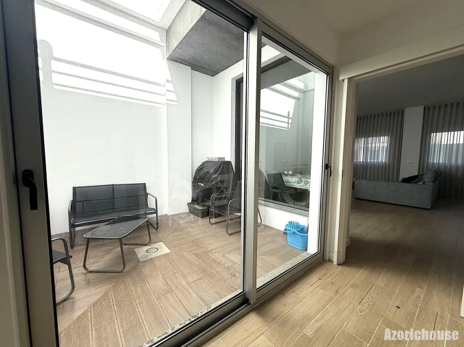 Moradia T3 para Venda em Fajã de Baixo Foto 6