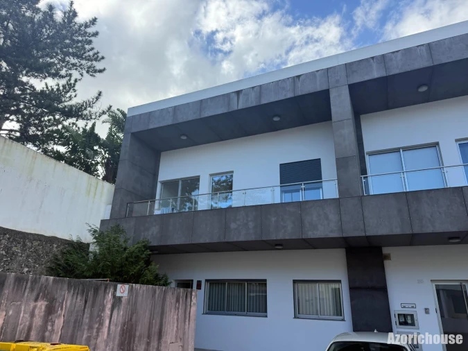 Moradia T3 para Venda em Fajã de Baixo Foto 15
