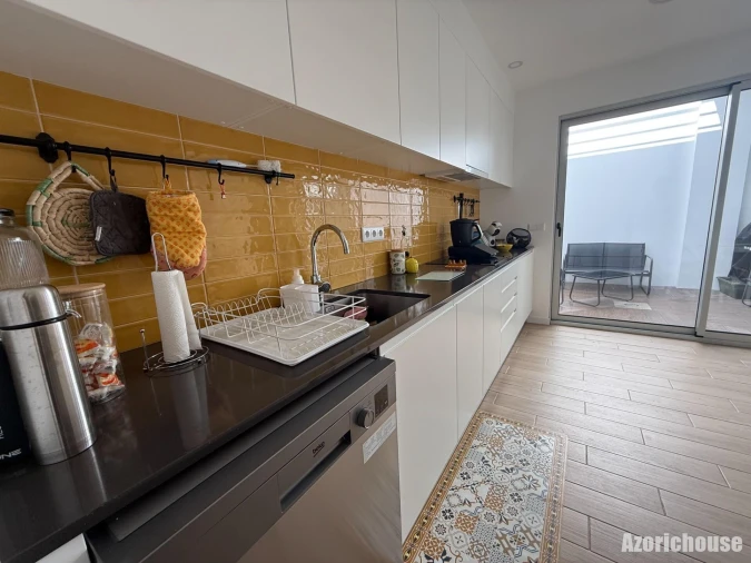 Moradia T3 para Venda em Fajã de Baixo Foto 5