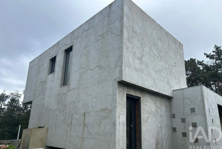 Moradia T2 para Venda em Sesimbra (Castelo)