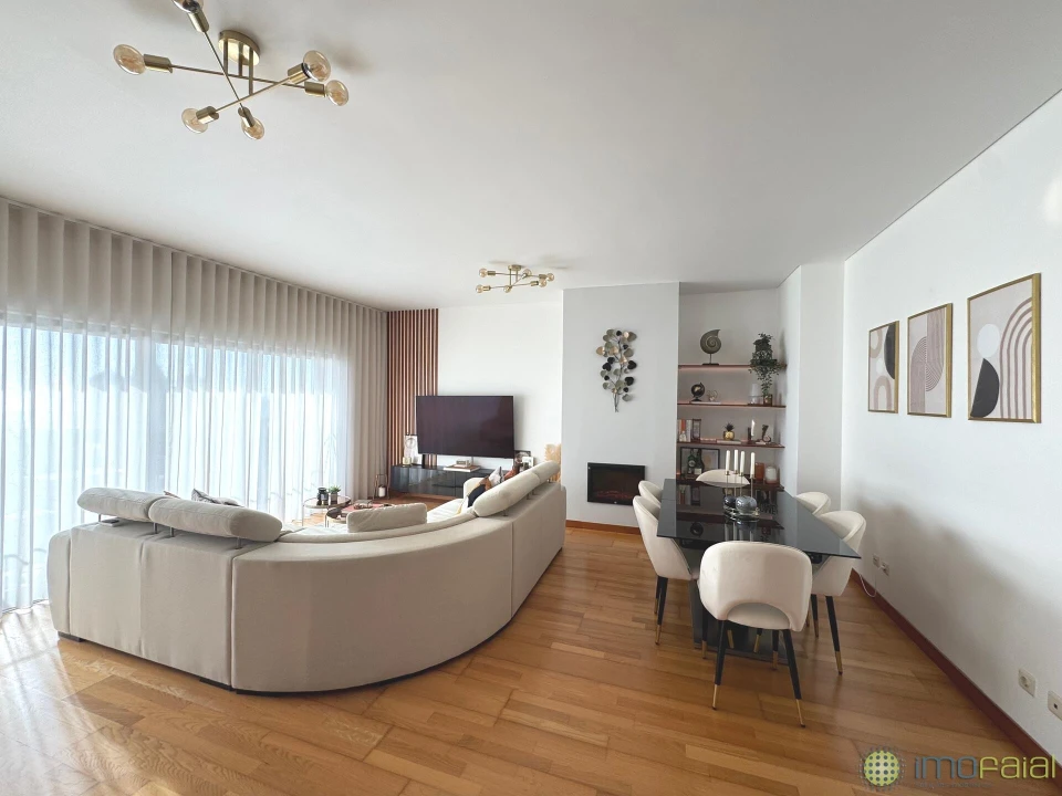 Apartamento T3 para Venda em Horta (Matriz) Foto 3