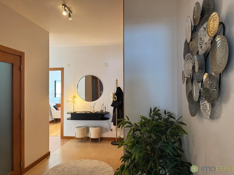 Apartamento T3 para Venda em Horta (Matriz) Foto 2