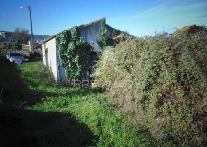 Moradia T2 para Venda em Vilarinho de São Romão Foto 19