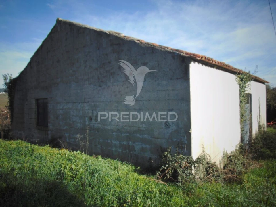 Moradia T2 para Venda em Vilarinho de São Romão Foto 8