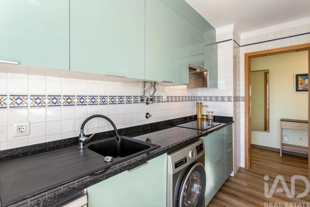 Apartamento T3 para Venda em Portimão Foto 36