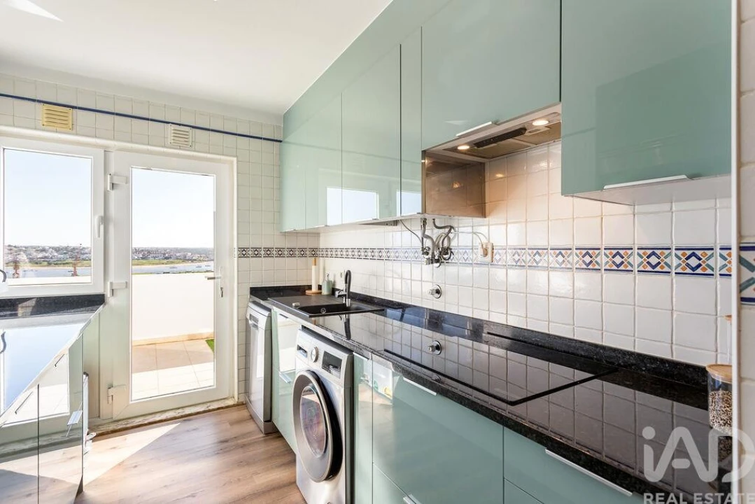 Apartamento T3 para Venda em Portimão Foto 14