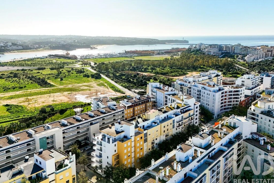 Apartamento T3 para Venda em Portimão Foto 1