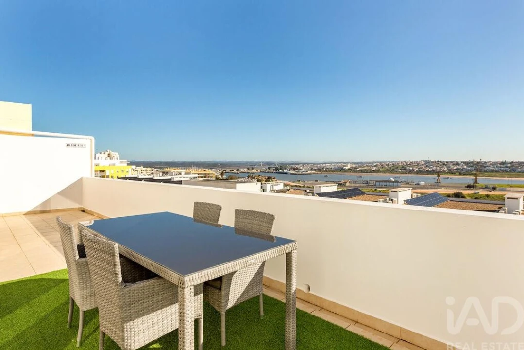 Apartamento T3 para Venda em Portimão Foto 4