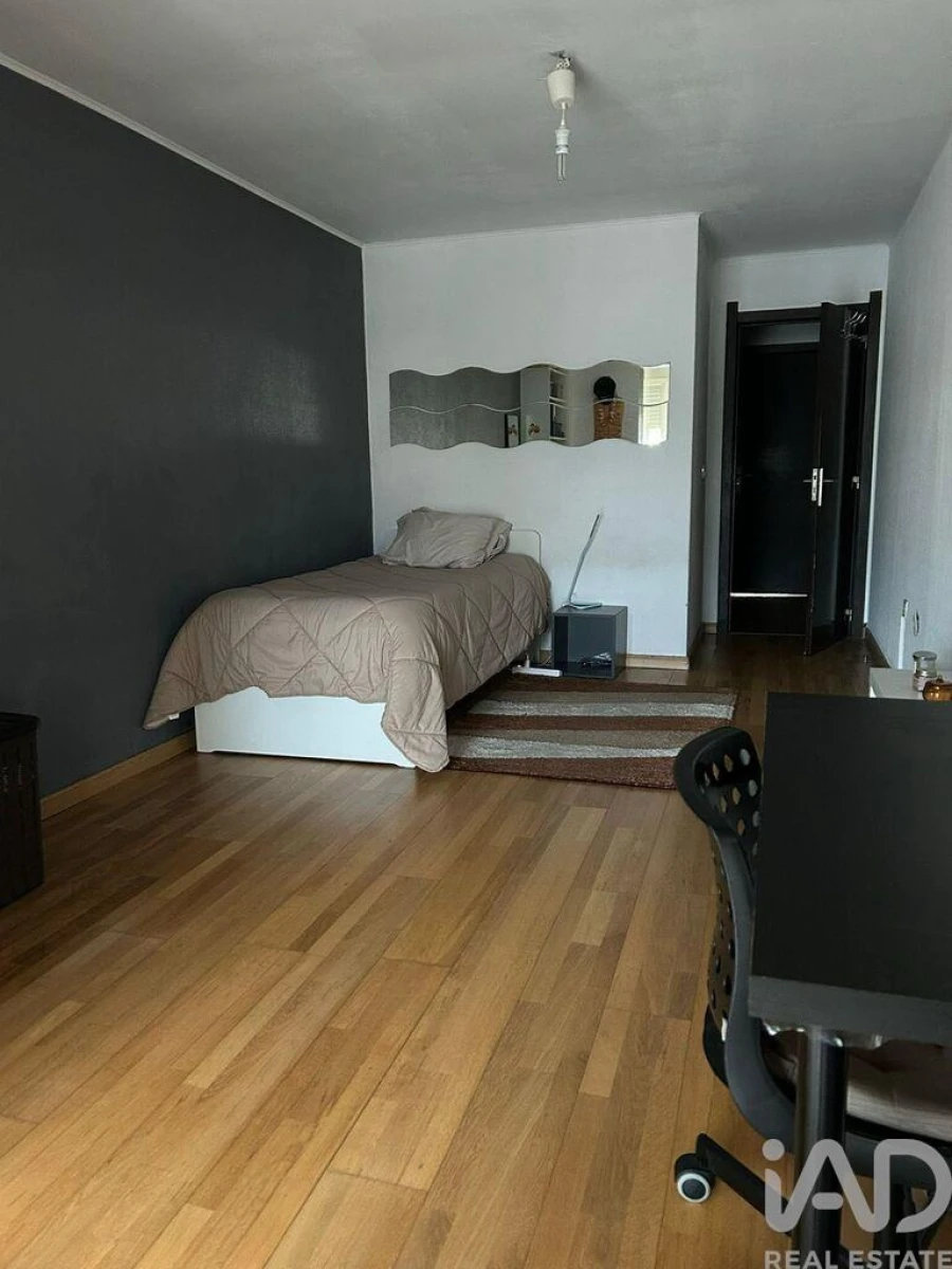 Apartamento T3 para Venda em Pena, Quintã e Vila Cova Foto 10