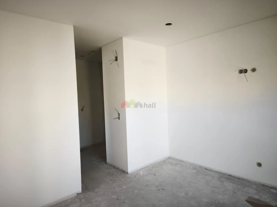 Moradia T4 para Venda em Fernao Ferro Foto 13