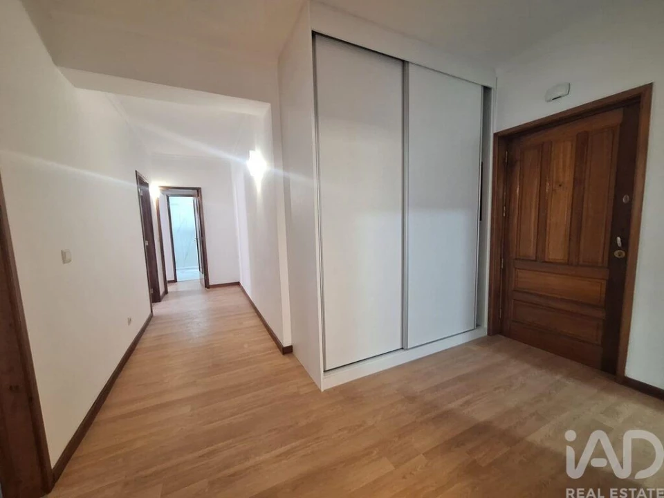 Apartamento T2 para Venda em Santa Marinha e São Pedro da Afurada Foto 2