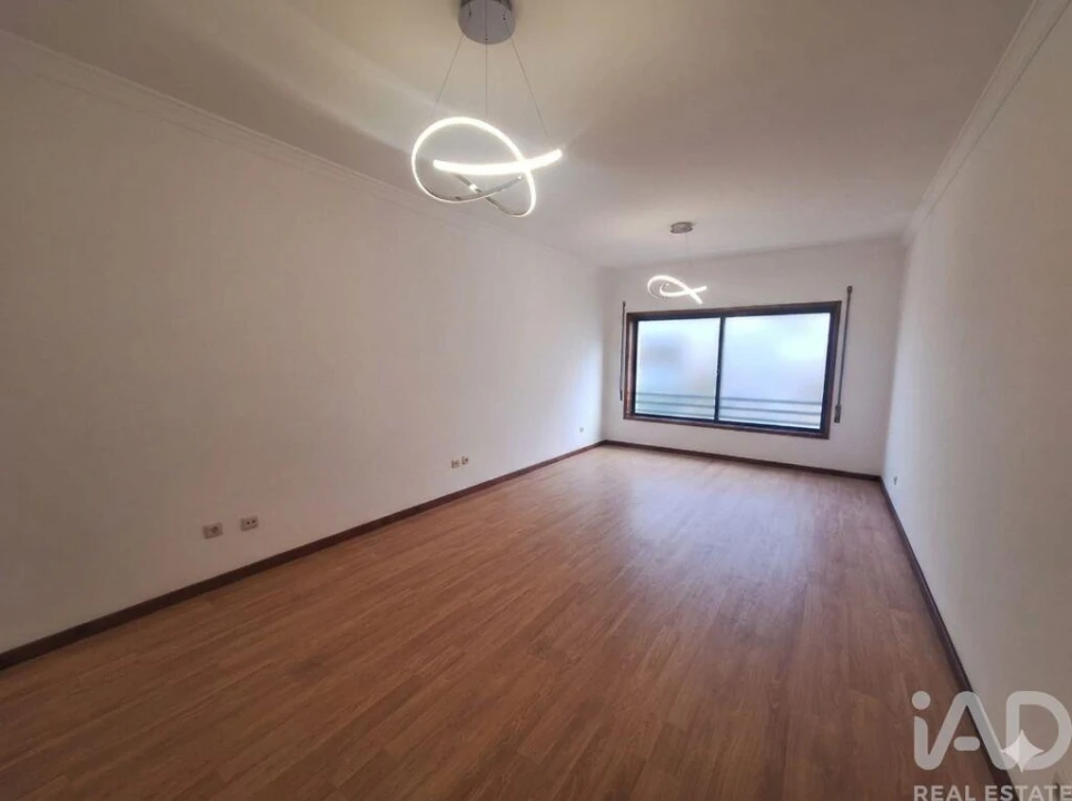 Apartamento T2 para Venda em Santa Marinha e São Pedro da Afurada Foto 1
