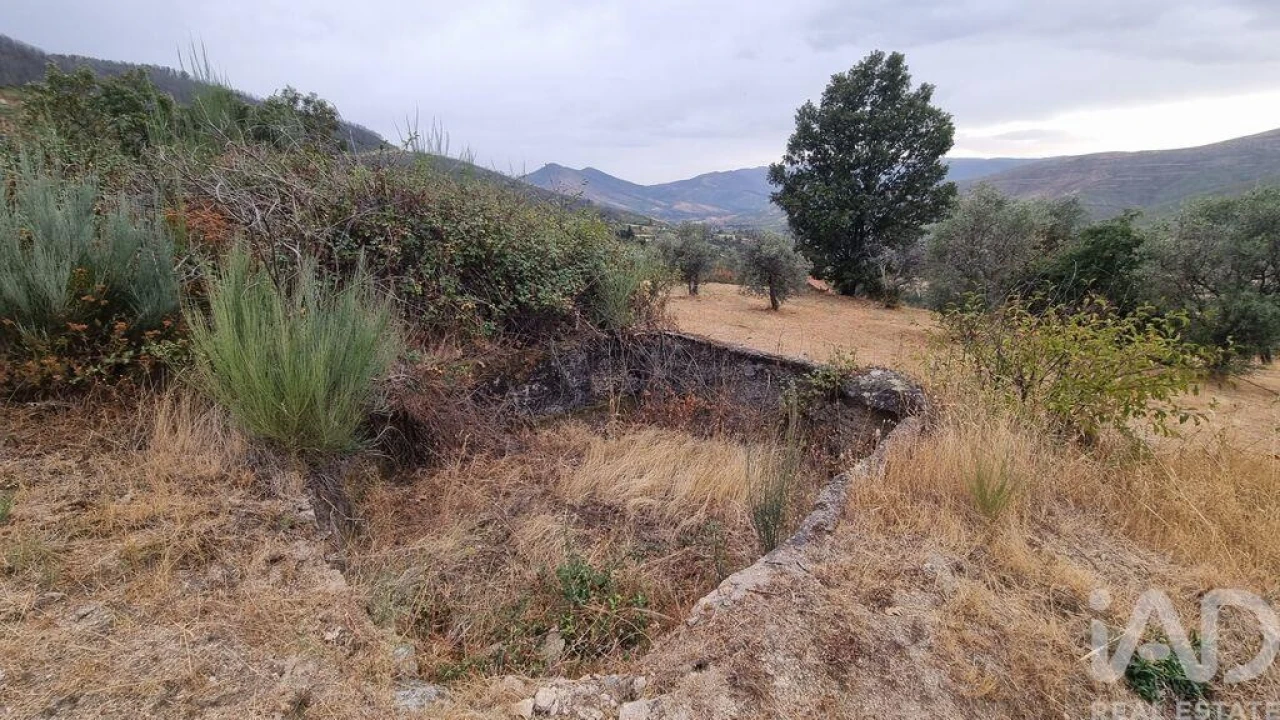 Quinta T2 para Venda em Famalicão Foto 29