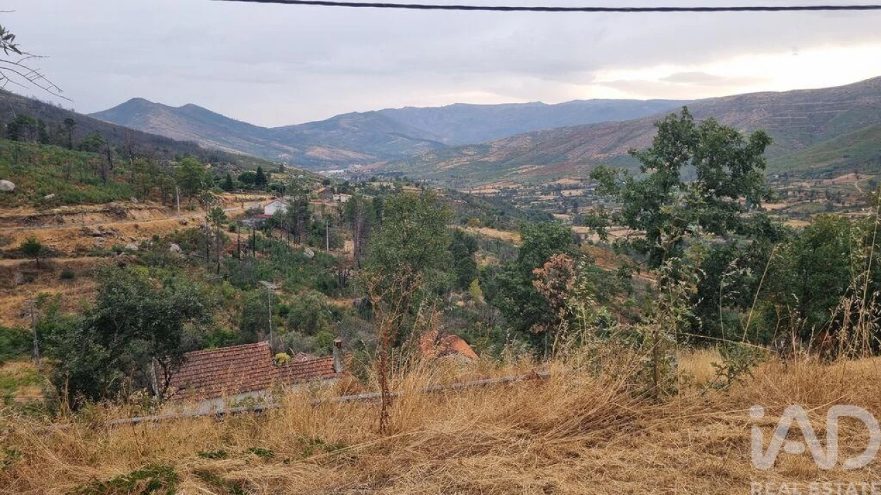 Quinta T2 para Venda em Famalicão Foto 27